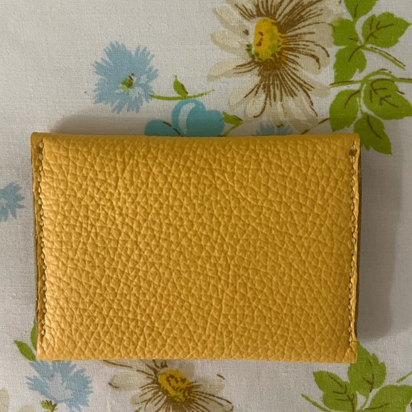 Handmade Genuine Leather Wallet - Picture 4 of 5